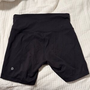 lululemon wunder train 6 inch shorts size 8